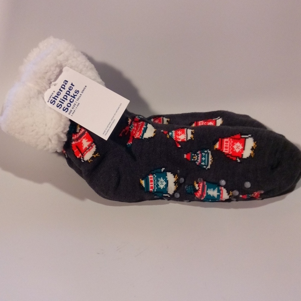 Penguin Christmas fuzzy socks